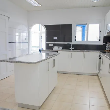 Amalia Villa *